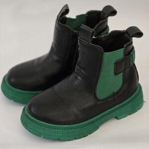 Kids Chelsea Boots with Green Elastic and Sole